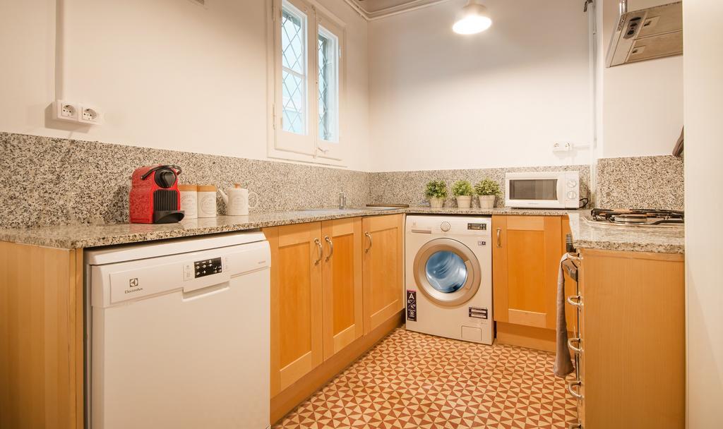 You Stylish Boutique Apartments Barcelona Kültér fotó